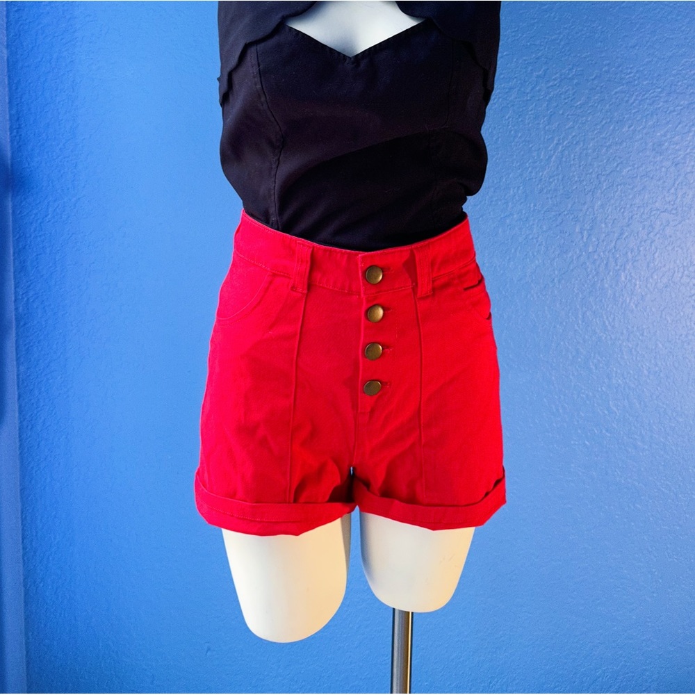 NWOT Versatile Vision ModCloth Shorts - small - Picture 2 of 5
